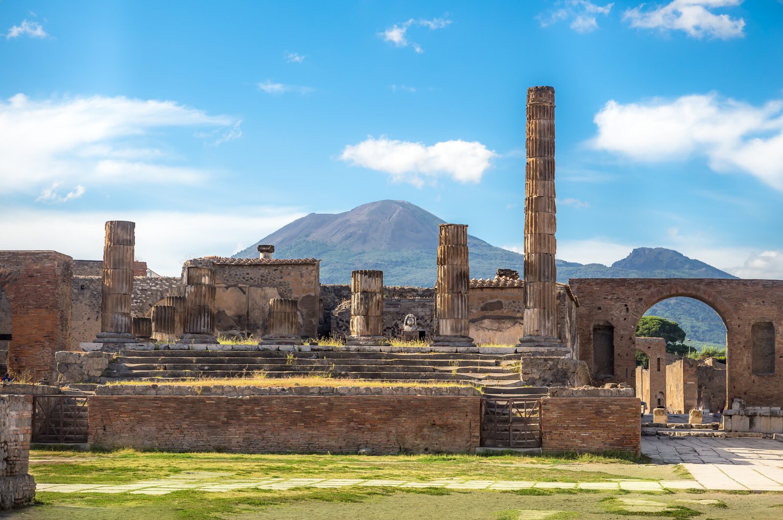 The ruins of Pompeii with Mount Vesuvius in the background