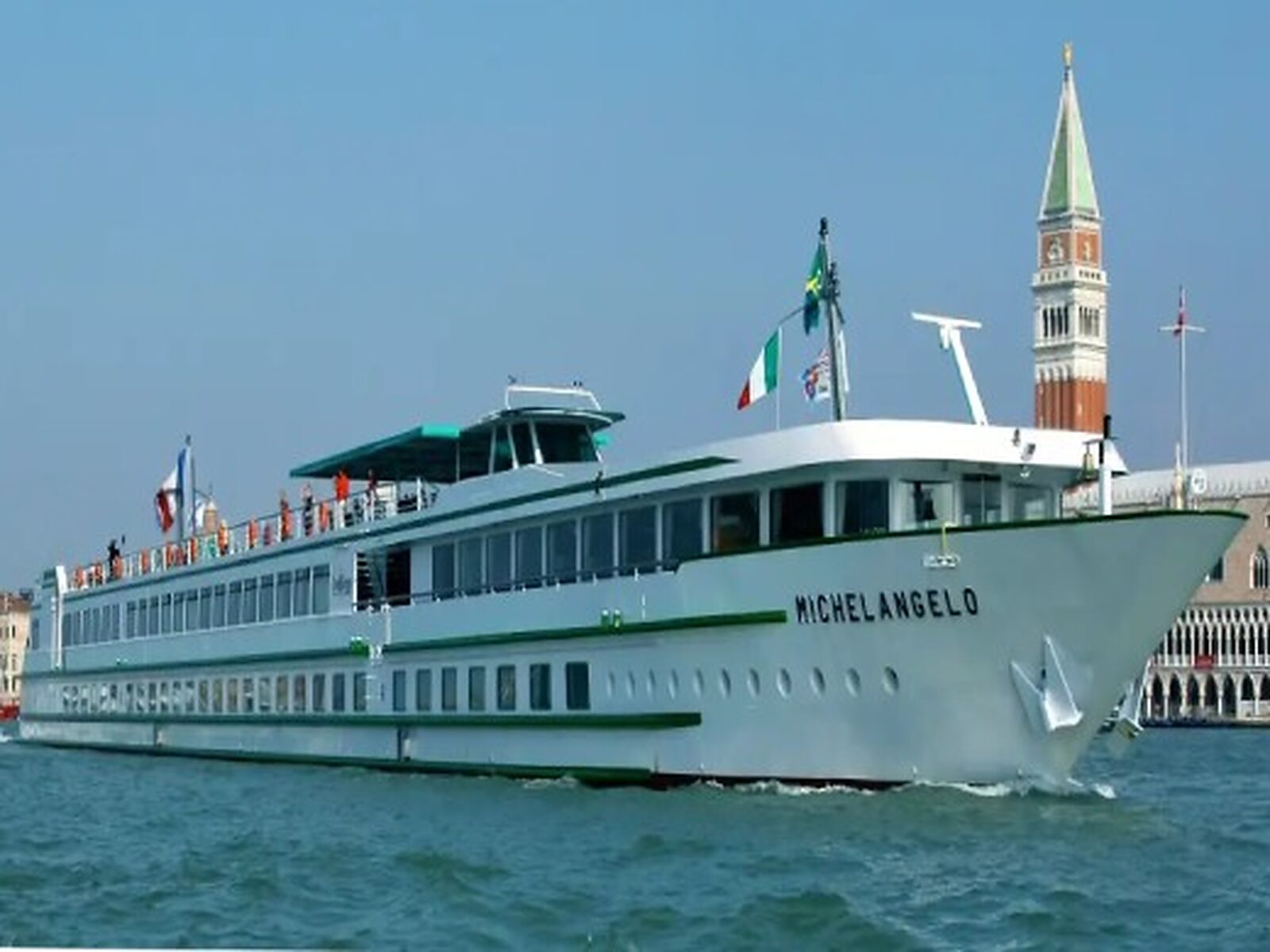 MS Michelangelo