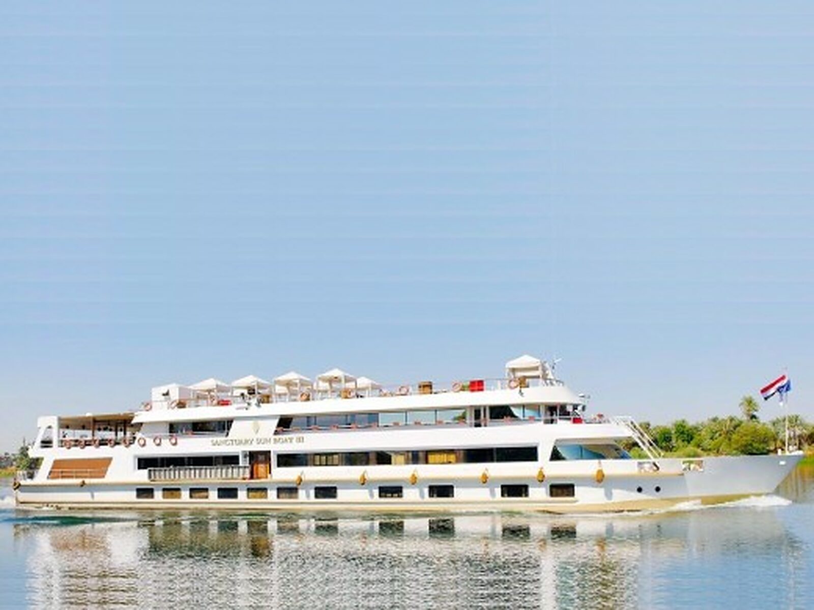 Sanctuary Sun Boat III